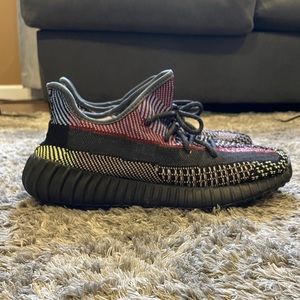 Adidas’s Yeezy Boost 350 V2
Yecheil